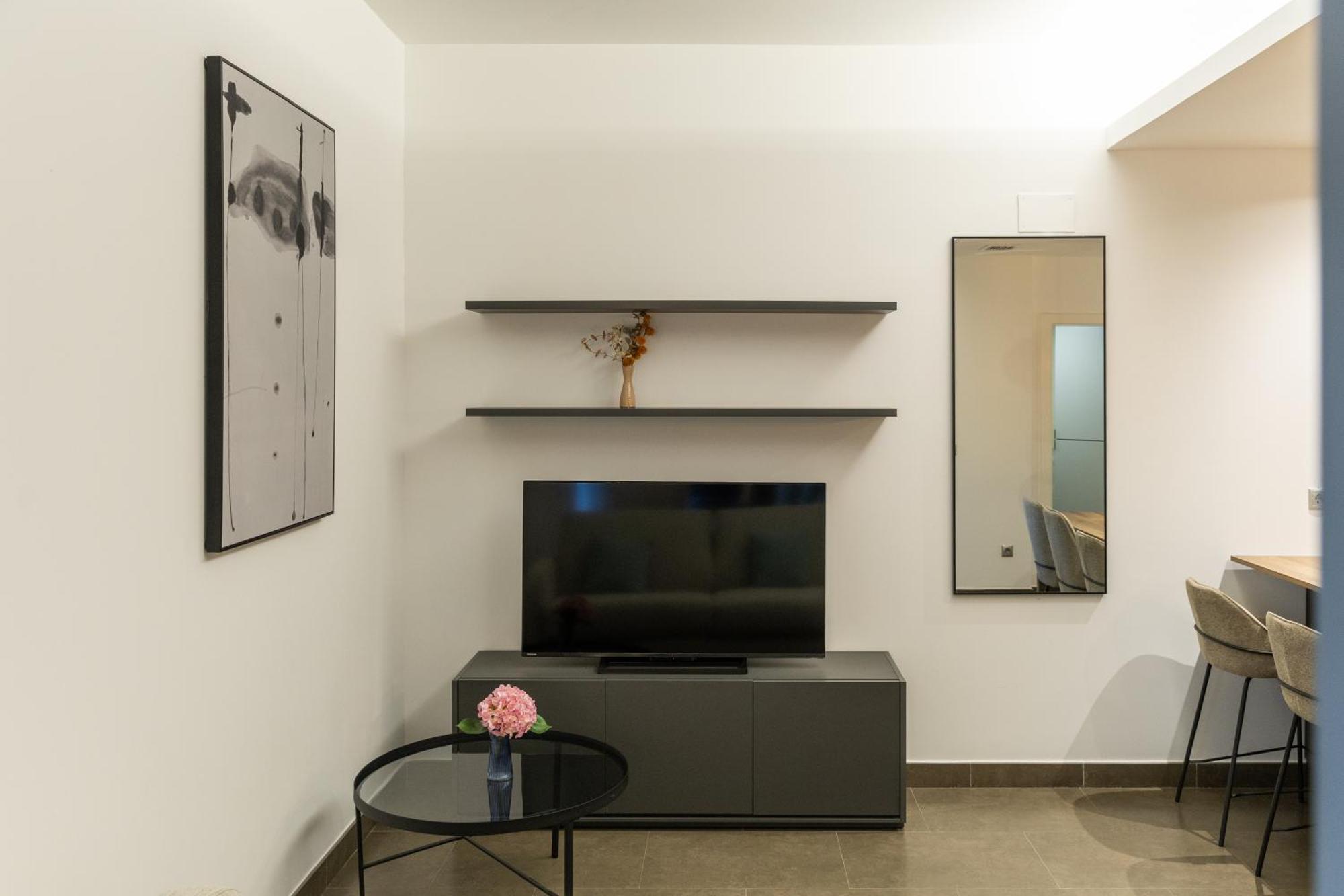 Guillman Suites Alicante Bagian luar foto