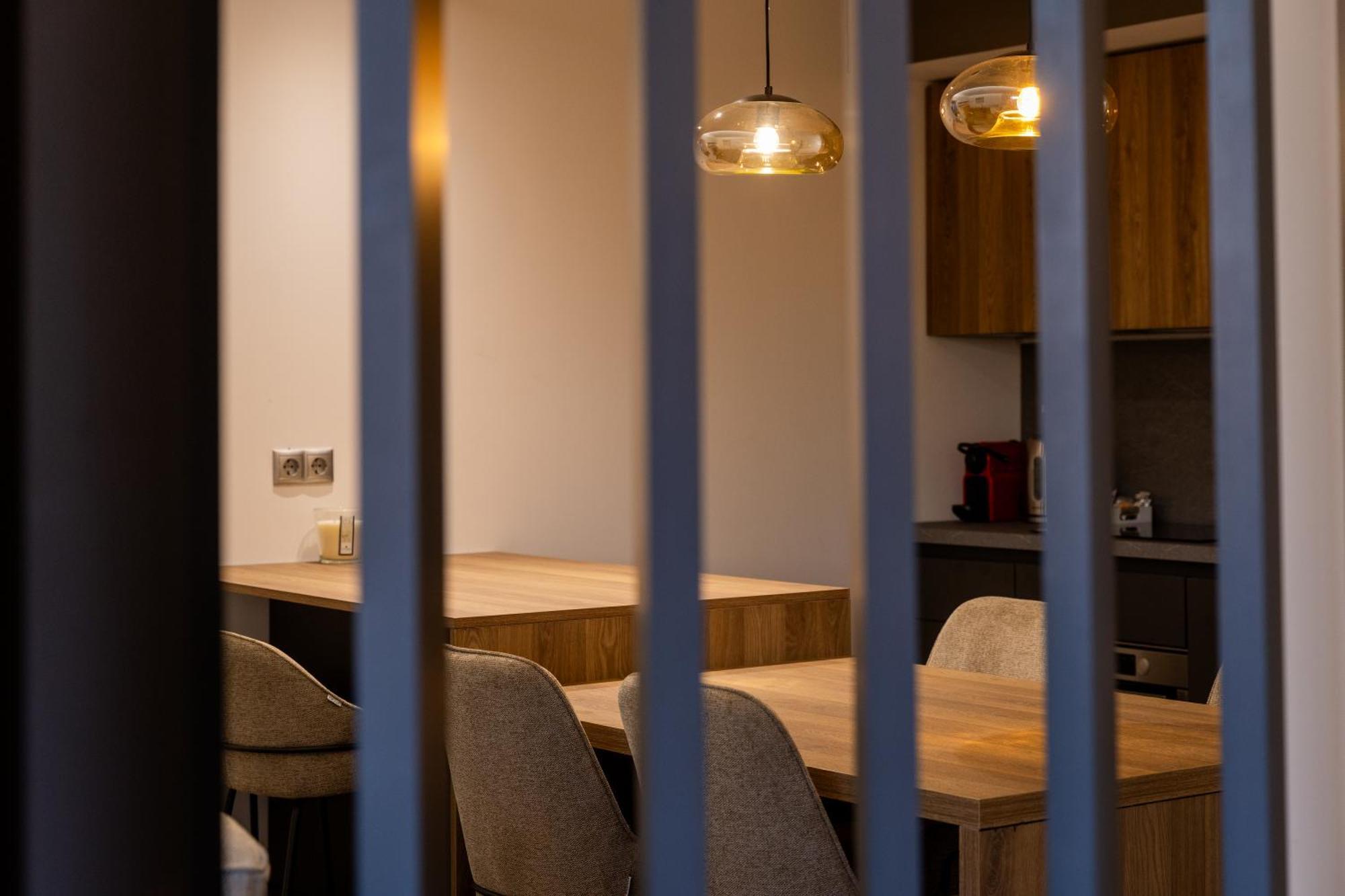 Guillman Suites Alicante Bagian luar foto