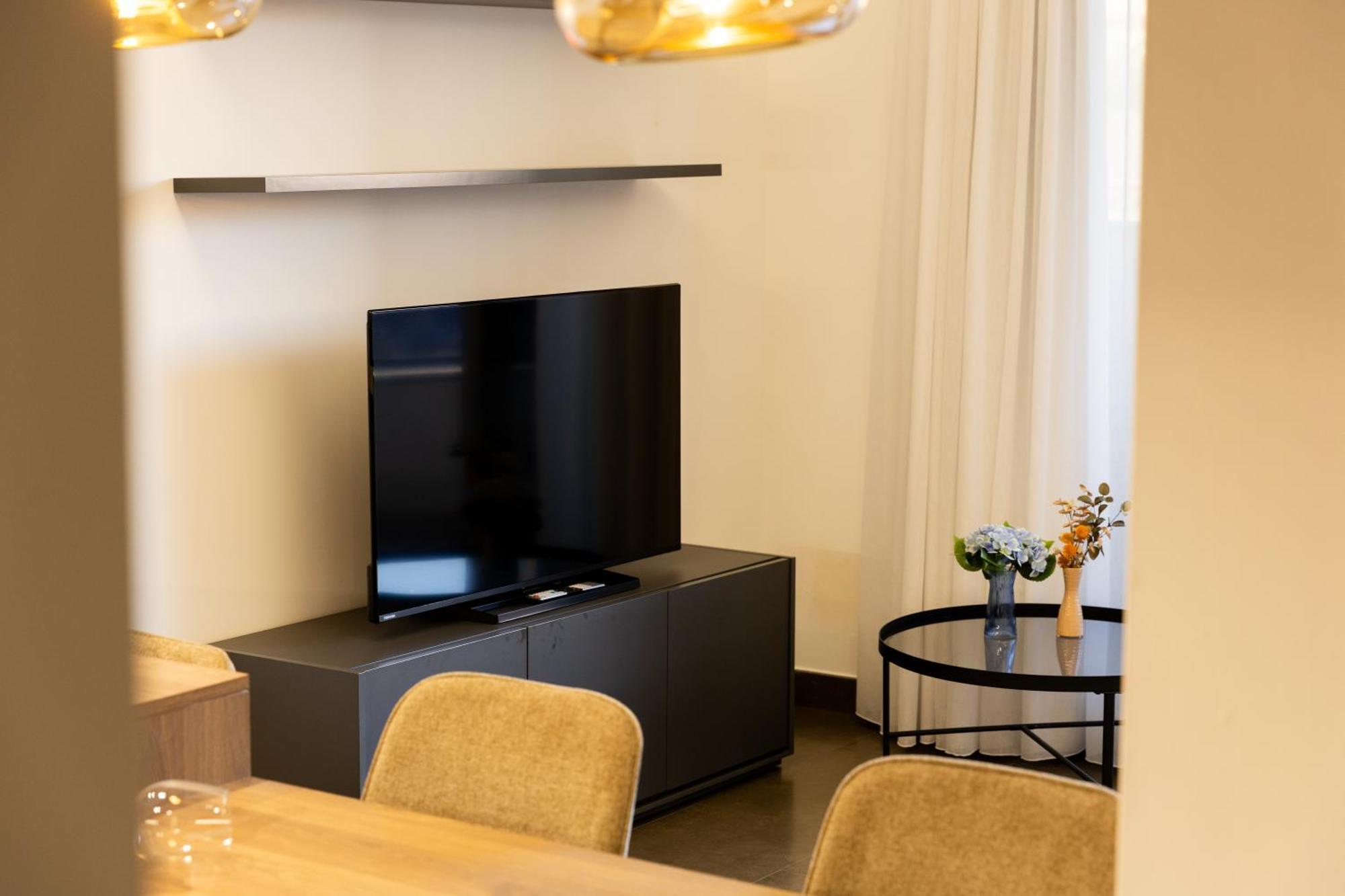 Guillman Suites Alicante Bagian luar foto