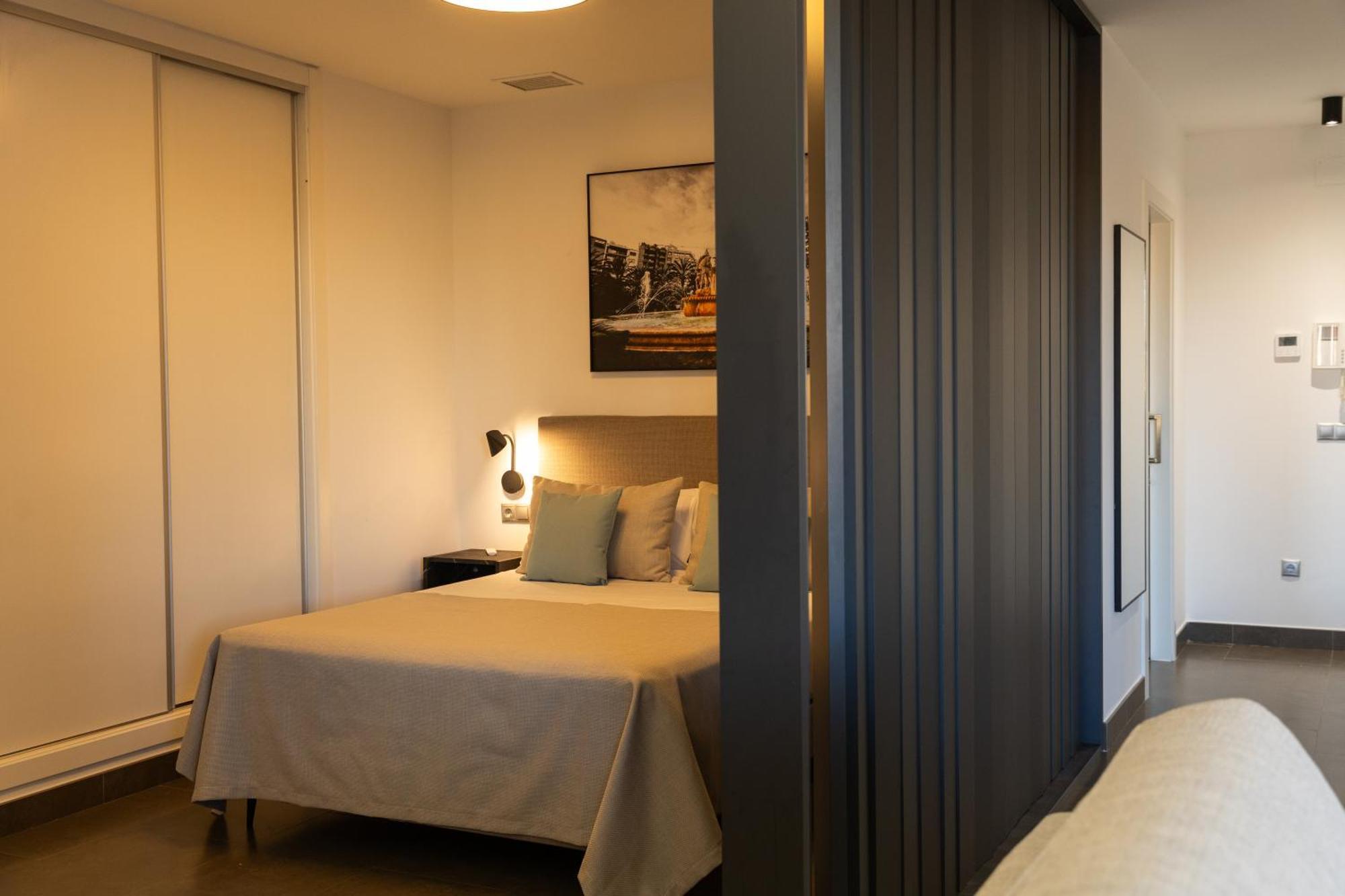 Guillman Suites Alicante Bagian luar foto