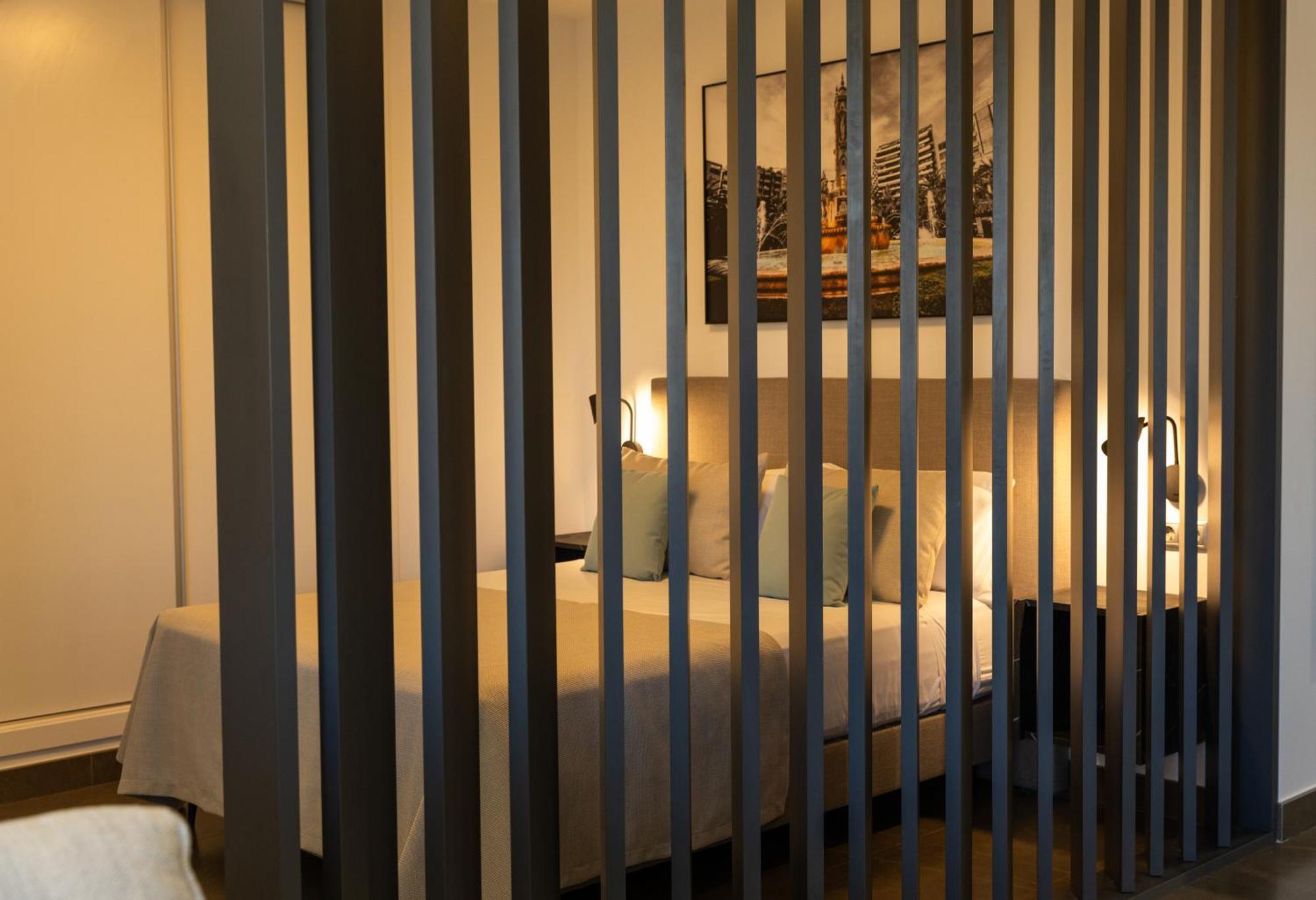Guillman Suites Alicante Bagian luar foto